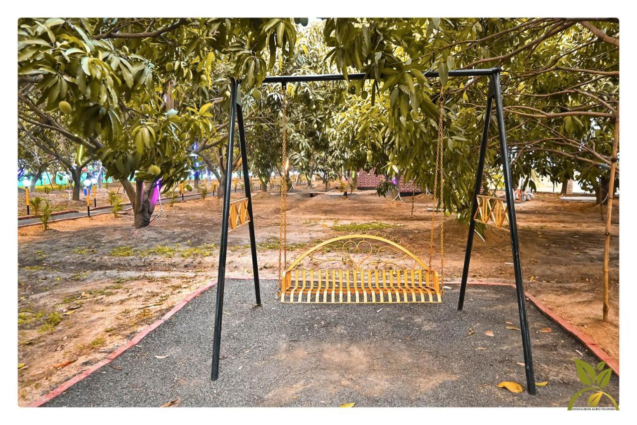 Hotel Modhubon Agro Tourism Bolpur Exteriér fotografie