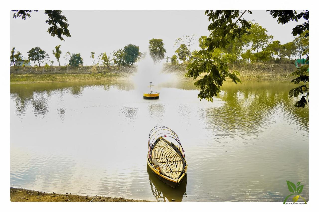 Hotel Modhubon Agro Tourism Bolpur Exteriér fotografie