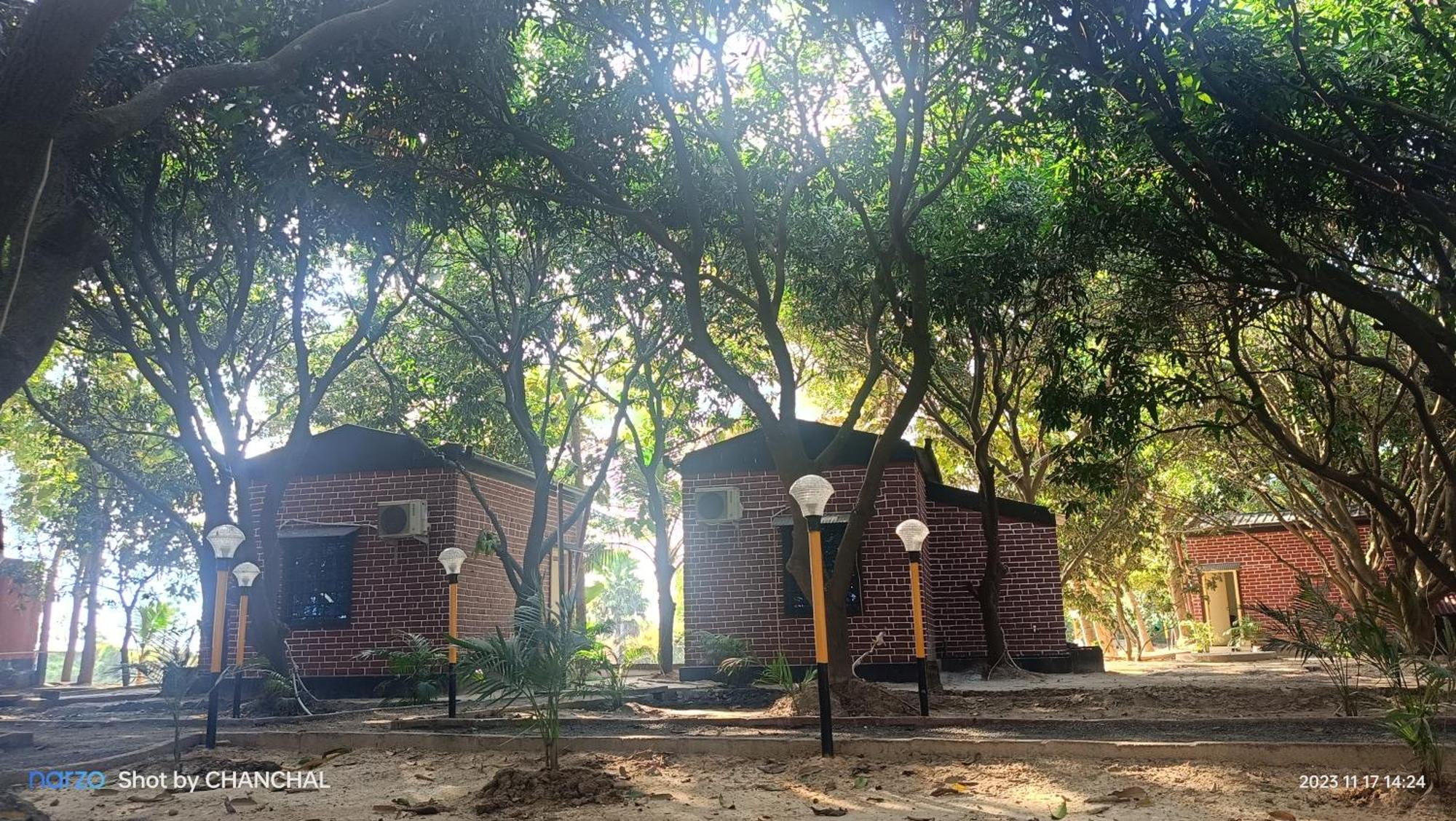 Hotel Modhubon Agro Tourism Bolpur Exteriér fotografie