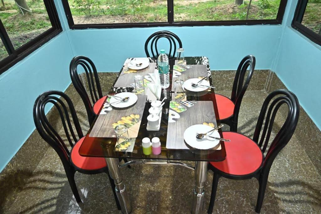 Hotel Modhubon Agro Tourism Bolpur Exteriér fotografie