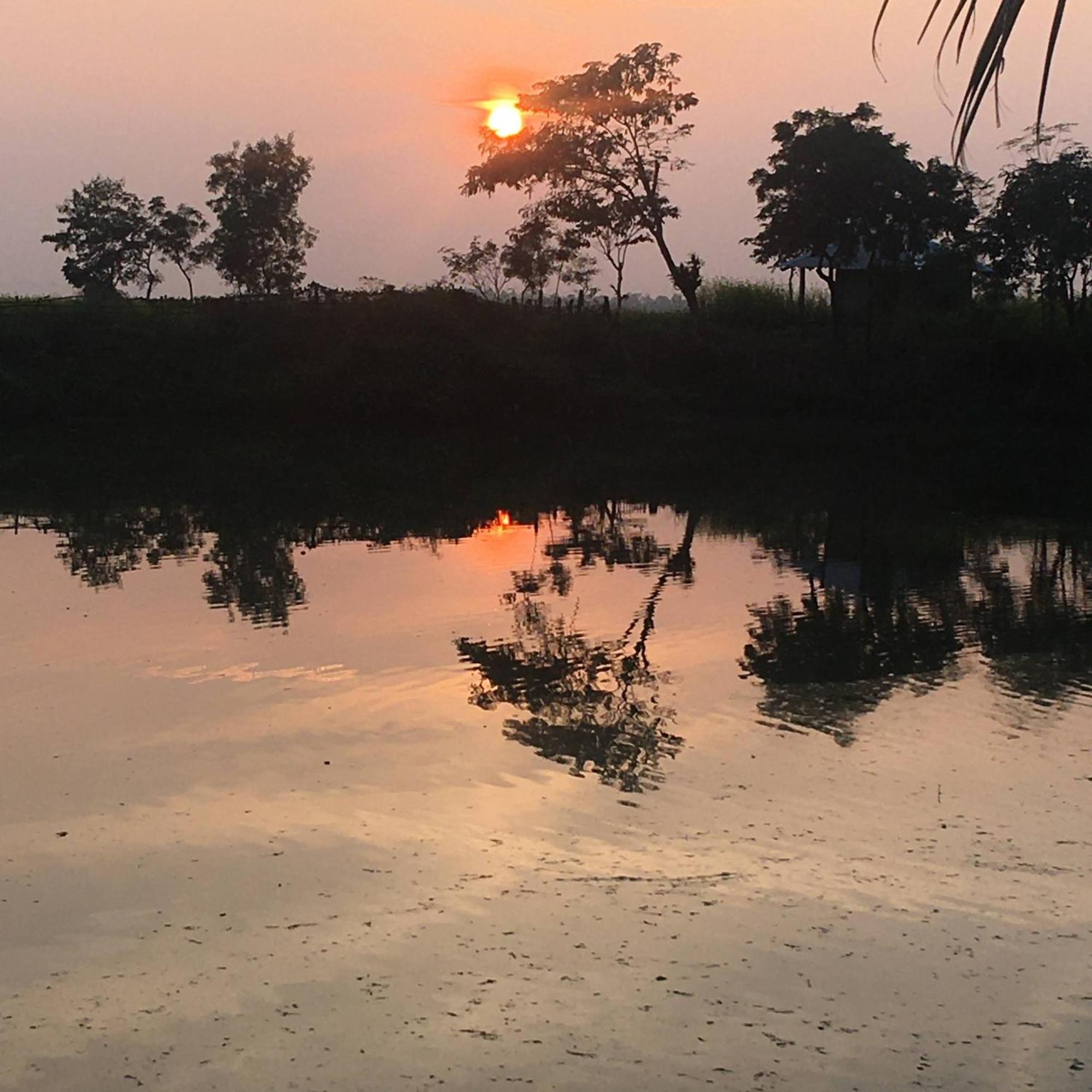Hotel Modhubon Agro Tourism Bolpur Exteriér fotografie